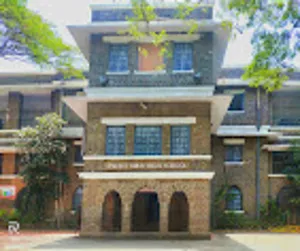 Anglo Urdu Boys High School And Junior College Building Image