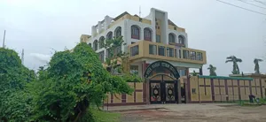 Vivekananda Mission School Building Image