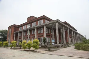 The Iconic School Building Image