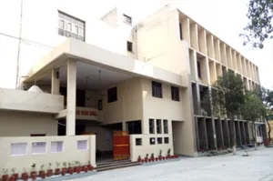 Shirdi Sai Baba School Building Image