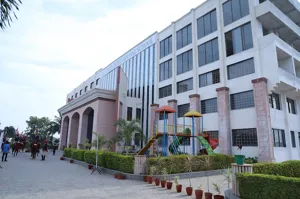 The Ummed International School Building Image